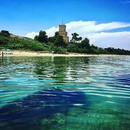 Isabella Casa de hóspedes Scerne